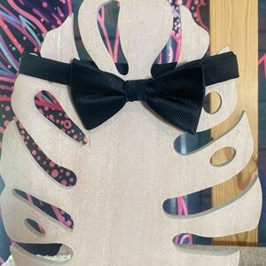 Calvin Klein Elegant Black Bow Tie